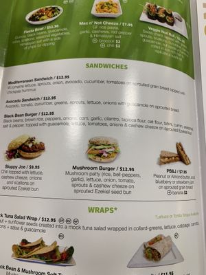 Mains at Juice 2 U in Pompano Beach