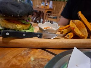 Burger at Happy Veggie in Koh Lanta