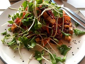 Raw Pad Thai at Happy Veggie in Koh Lanta