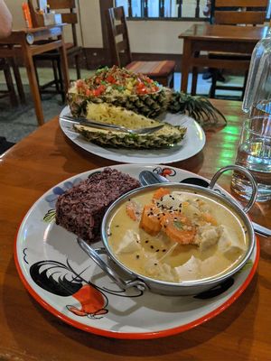 Massaman curry at Happy Veggie in Koh Lanta