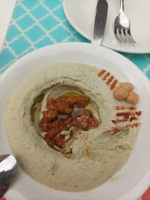 Hummus at Mish Mish in Alicante