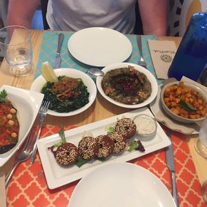 vegan mezze  at Mish Mish in Alicante