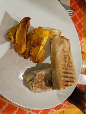 Falafel wrap at Mish Mish in Alicante