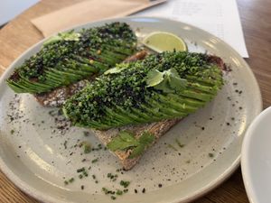 Avocado toast  at Mok in Brussels