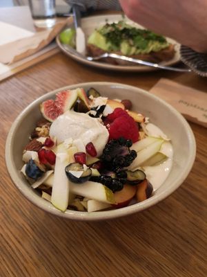 Granola, sou yogurt, nut cream and lots of fruir at Mok in Brussels