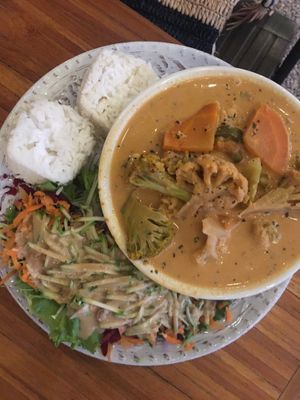 Thai curry  at Pura Vegan in Tamarindo