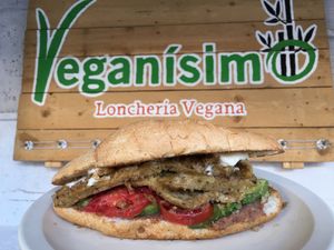 Torta de milanesa de setas ? riquísima !!! at Veganisimo Loncheria in Mexico City