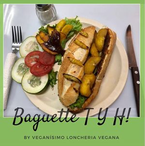 Baguette especial de mole con plátano macho  at Veganisimo Loncheria in Mexico City