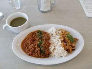 Main: limited edition two curry taste & soup at Saborami in Okinawa