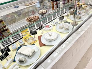   at Jay & Joy in Paris