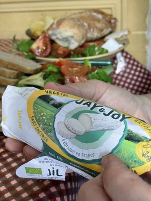 This doesn’t contain goats’ milk. But you might not realise it.  at Jay & Joy in Paris