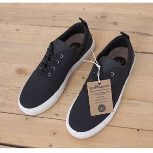 Bleed Clothing ECO4 klimaneutrale Sneaker at Shoezuu in Gelsenkirchen