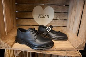 Shoezuu 3 Eye UK Shoe Black at Shoezuu in Gelsenkirchen