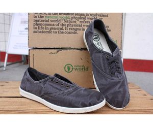 Natural World Eco Sneaker aus Bio-Baumwolle und Naturkautschuk. at Shoezuu in Gelsenkirchen