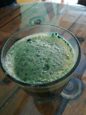 🌱🌱Apple, pear and spirulina 🌱🌱 at GreenMood in Victoria