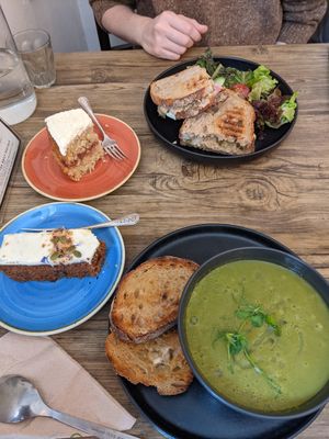 Soup and toastie at Cascara in Bath