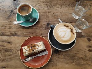 Americano, Biscoff latte, carrot cake at Cascara in Bath