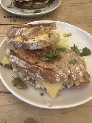 Chickpea toastie #Veganuary at Cascara in Bath