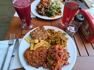 Pomegranade and orange juice + kombucha at Vegan Istanbul in Istanbul