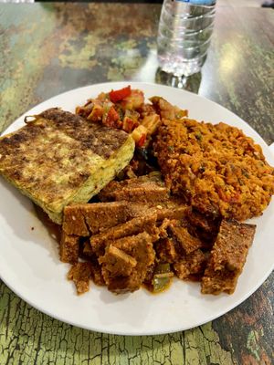 I paid less than $5USD 🤯  at Vegan Istanbul in Istanbul