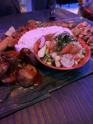 Mix of vegan options  at Bonifacio in Columbus