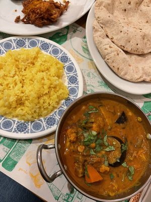 Mixed veg curry, tumeric rice, Chapati bread   at Aashirwad in Kanazawa