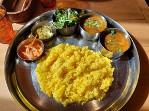 Lunch set 1100 yen at Aashirwad in Kanazawa