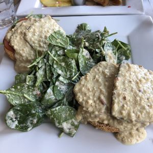 Tofu Benedict Hollandaise at Vegano in Montreal