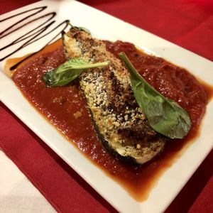 Zucchinis farcis at Vegano in Montreal