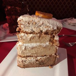 Gâteau au citron at Vegano in Montreal