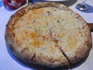 Bacon pizza at Vegano in Montreal