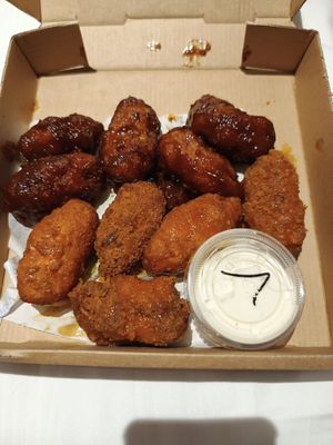 BBQ wings (top) and spicy wings (bottom) with garlic mayo at Stoned Pizza in Dublin