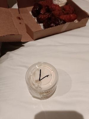 Garlic mayo dips at Stoned Pizza in Dublin