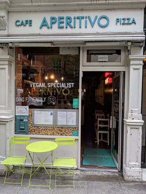 Store front at Stoned Pizza in Dublin