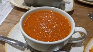 Tomato basil soup #Veganuary at The Apple Pie in Ambleside
