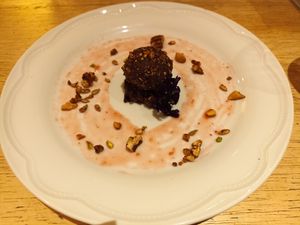 Trufa de chocolate com ganache at Mantra Gastronomia e Arte in Porto Alegre