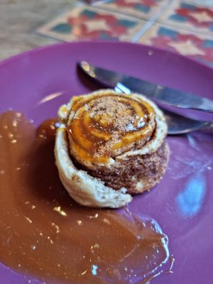 Rock hard cinroll at Mantra Gastronomia e Arte in Porto Alegre