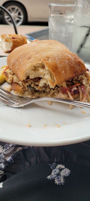 Vegan pulled pork sandwhich at The Hollow in Albany