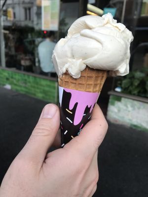 vanilla bean (strong coconut flavor) at Girls and Boys in Fitzroy