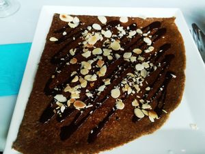 Dessert, auf Nachfrage als Galette statt Crêpe at Ty Veg in Perros-guirec