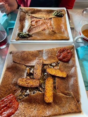 Galette "tokyo" and galette "lima" at Ty Veg in Perros-guirec