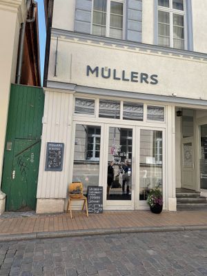 Müllers Café, Schwerin   at Muellers Cafe in Schwerin
