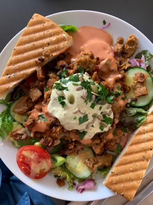 Vöner-Teller at Muellers Cafe in Schwerin