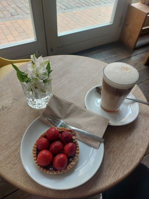 Latte Macciato & Pastry at Muellers Cafe in Schwerin