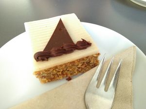 Vegan banana-almond-cake at Muellers Cafe in Schwerin