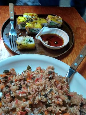 See that Sushi. You won't believe how delicious until you have it.  at V-Ramen - Alvaro Obregon in Mexico City