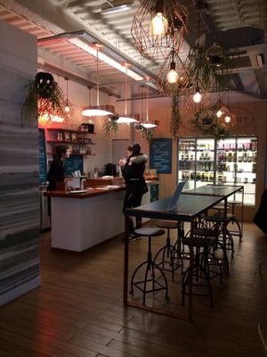 View as you arrive at Detox Delight - CMG Sports Club in Paris