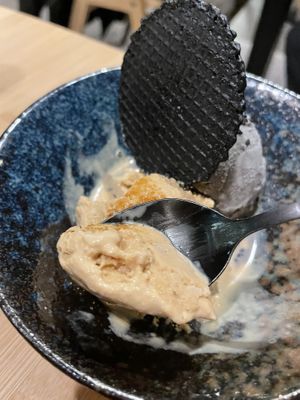 Miso caramel ice cream   at MakiMaki Sushi Green in Cologne