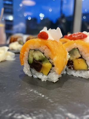 Hono lila Sweet   at MakiMaki Sushi Green in Cologne