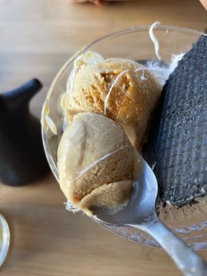 Caramel miso 10/10  at MakiMaki Sushi Green in Cologne